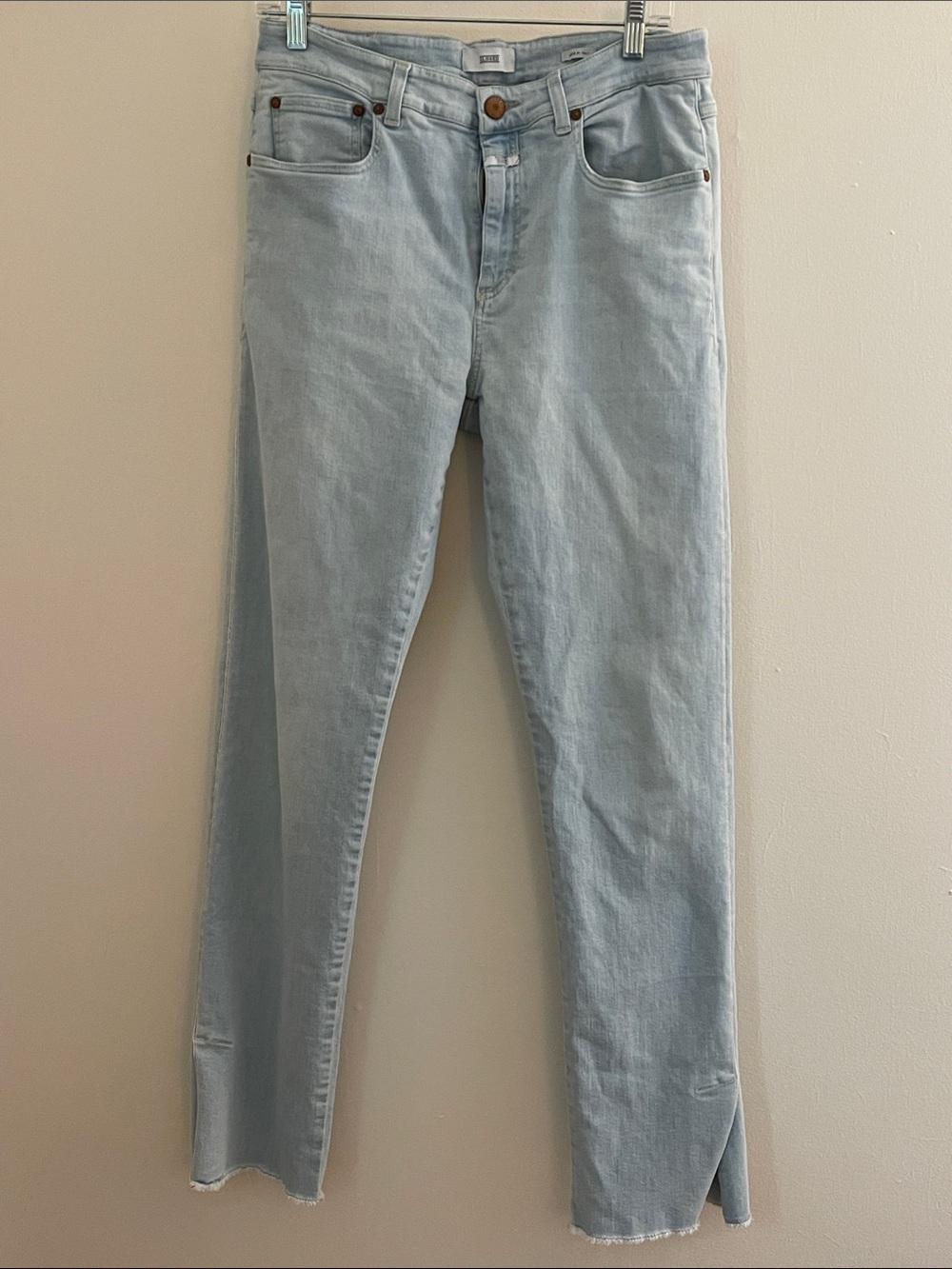 Closed Britney Candiani Denim Jeans 31 Light Wash Raw Hem Italy